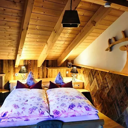 Hotel Bauernhof Krotz Hirsch *